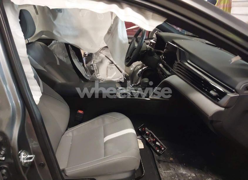 Photo 5 of 2025 Toyota Camry SE (VIN 4T1DBADK0SU518923)