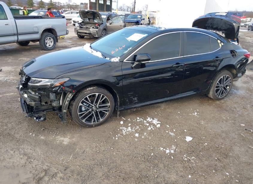 Photo 2 of 2025 Toyota Camry XSE/XLE/LE/SE (VIN 4T1DBADK1SU006264)