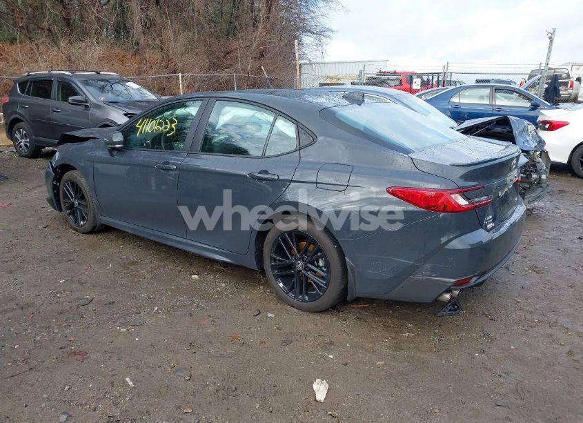 Photo 3 of 2025 Toyota Camry SE (VIN 4T1DBADK1SU511155)