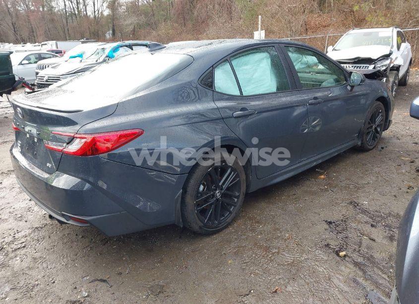 Photo 4 of 2025 Toyota Camry SE (VIN 4T1DBADK1SU511155)