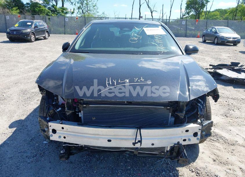 Photo 12 of 2025 Toyota Camry SE (VIN 4T1DBADK1SU520972)