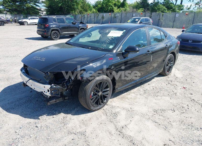 Photo 2 of 2025 Toyota Camry SE (VIN 4T1DBADK1SU520972)