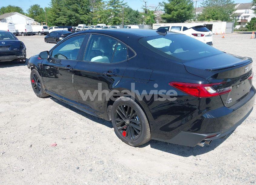 Photo 3 of 2025 Toyota Camry SE (VIN 4T1DBADK1SU520972)