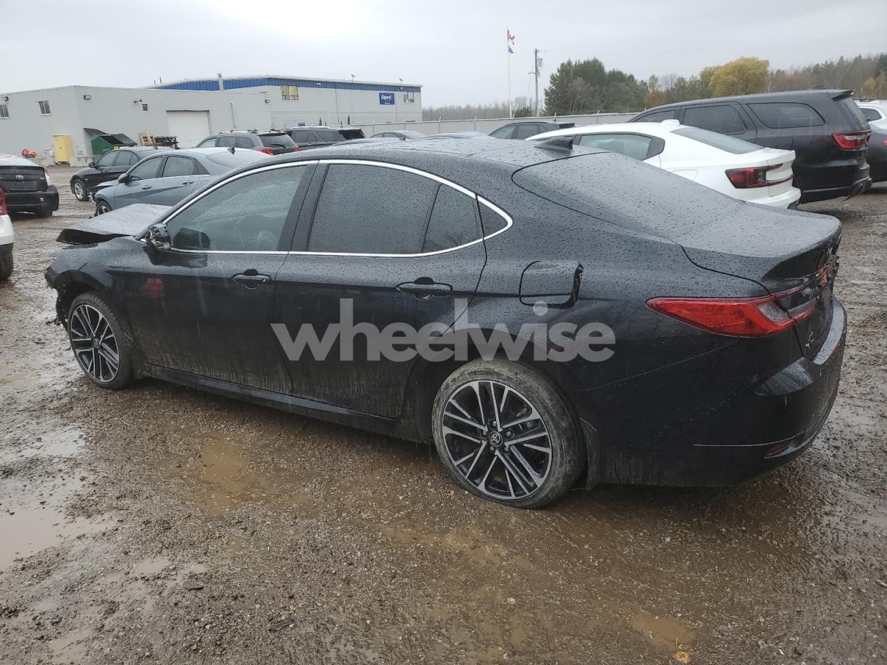 Photo 2 of 2025 TOYOTA CAMRY XSE (VIN 4T1DBADK2SU006094)