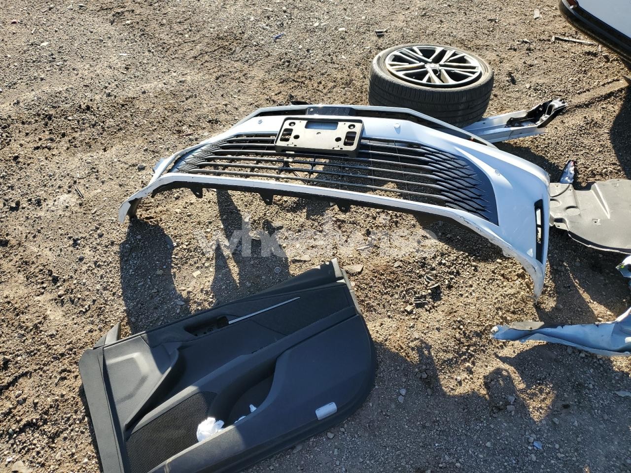 Photo 12 of 2025 TOYOTA CAMRY XSE (VIN 4T1DBADK2SU021789)