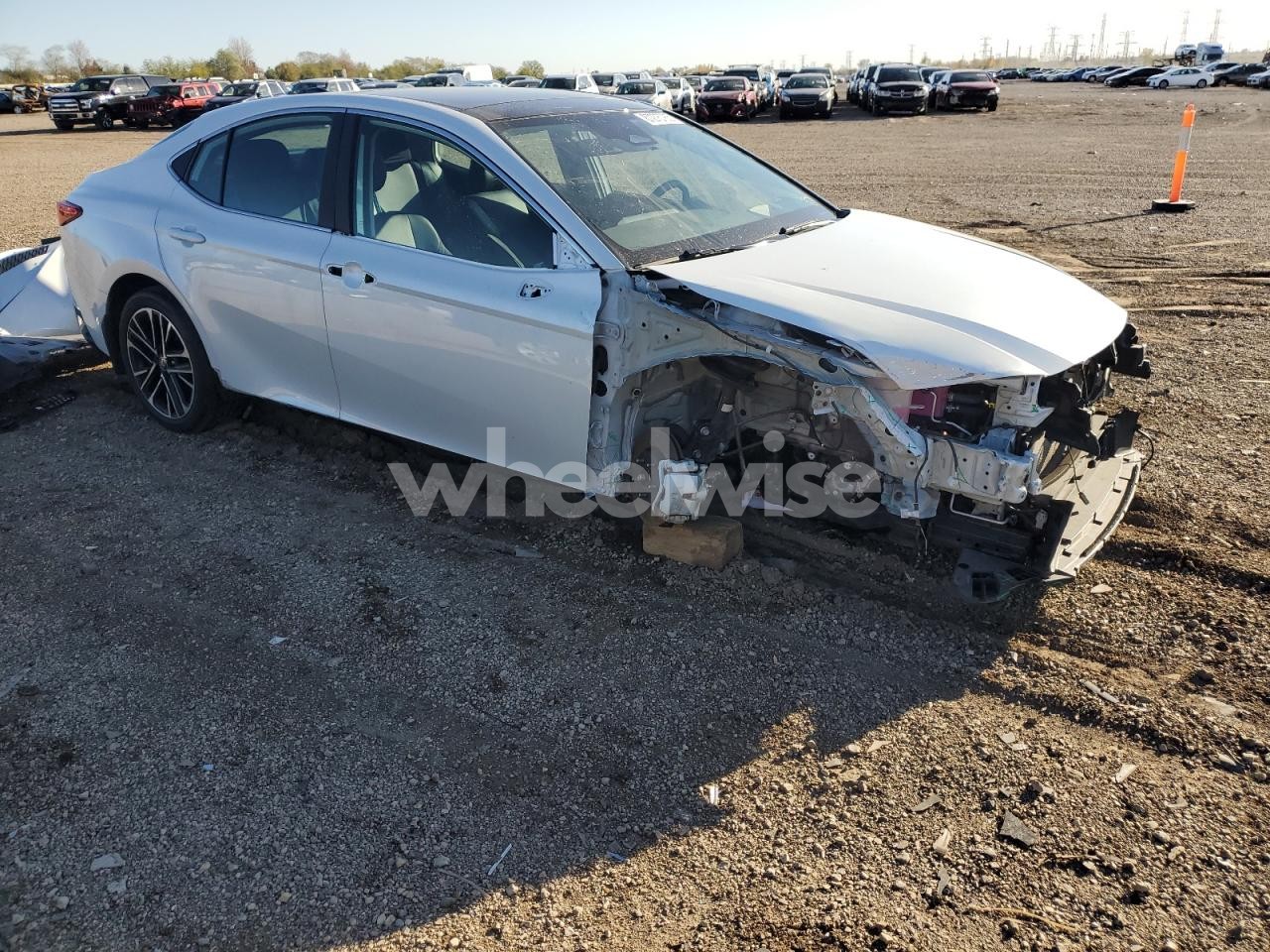 Photo 4 of 2025 TOYOTA CAMRY XSE (VIN 4T1DBADK2SU021789)