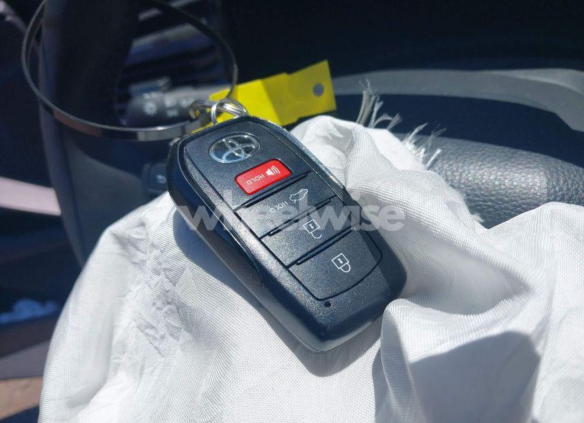 Photo 11 of 2025 Toyota Camry LE (VIN 4T1DBADK3SU002393)