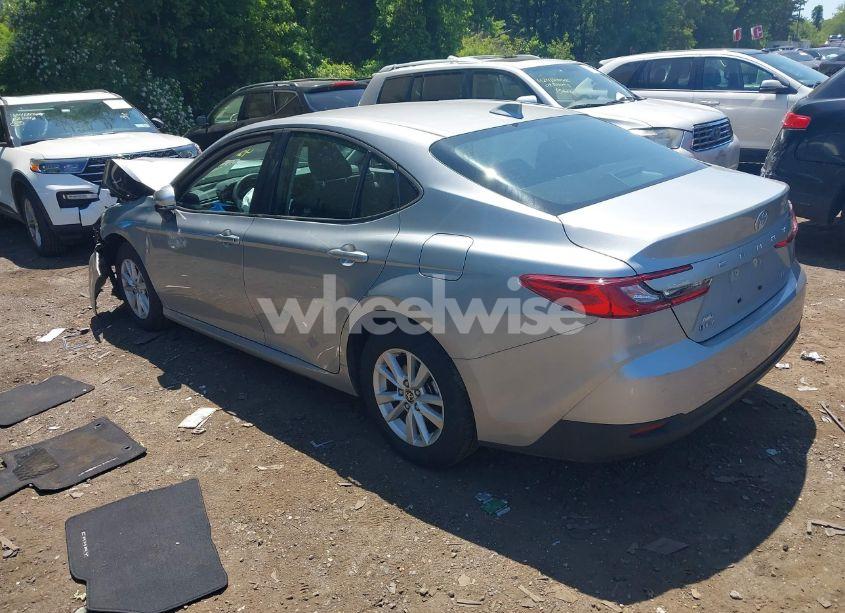 Photo 3 of 2025 Toyota Camry LE (VIN 4T1DBADK3SU002393)