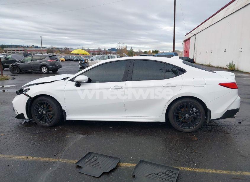 Photo 14 of 2025 Toyota Camry SE (VIN 4T1DBADK3SU006380)