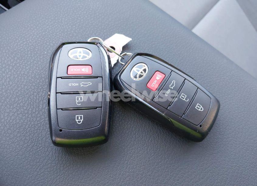 Photo 11 of 2025 Toyota Camry LE (VIN 4T1DBADK3SU011319)