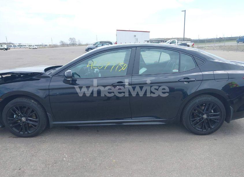 Photo 14 of 2025 Toyota Camry SE (VIN 4T1DBADK3SU506409)