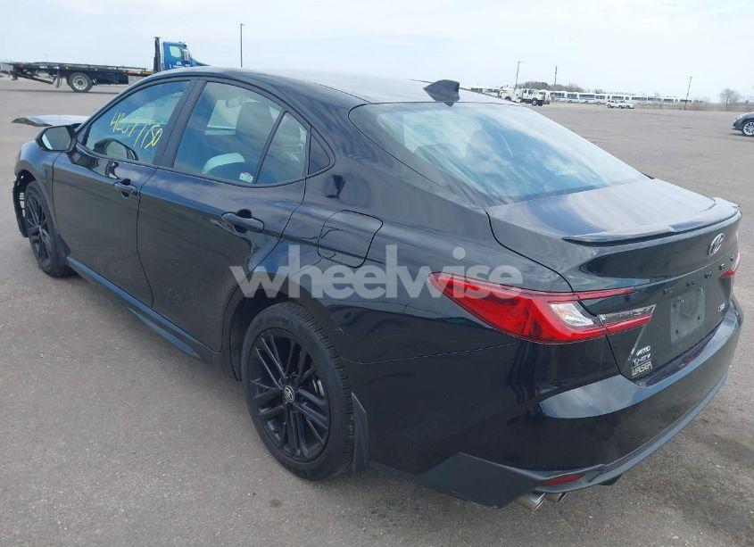 Photo 3 of 2025 Toyota Camry SE (VIN 4T1DBADK3SU506409)