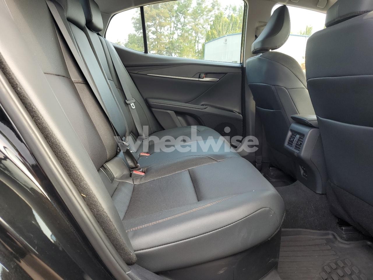 Photo 10 of 2025 TOYOTA CAMRY XSE (VIN 4T1DBADK3SU518544)