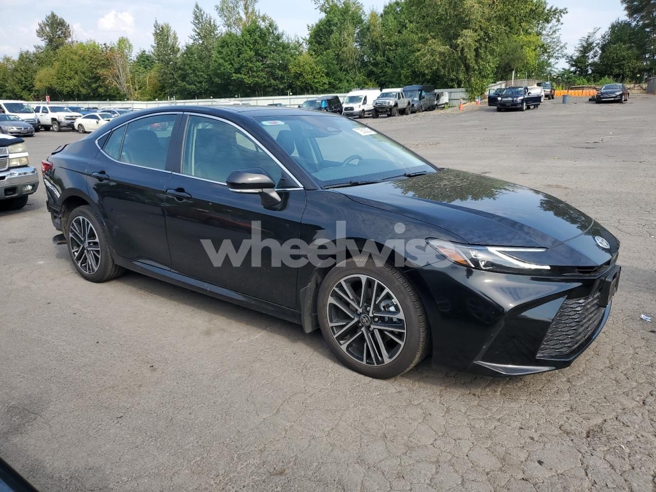 Photo 4 of 2025 TOYOTA CAMRY XSE (VIN 4T1DBADK3SU518544)