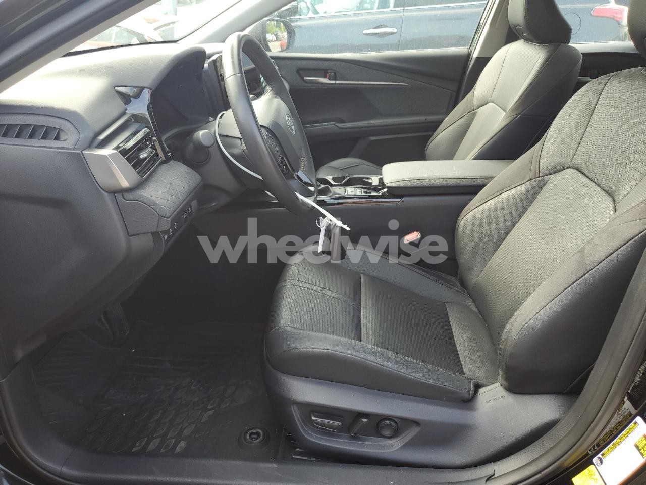 Photo 7 of 2025 TOYOTA CAMRY XSE (VIN 4T1DBADK3SU518544)