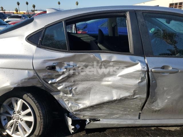 Photo 10 of 2025 TOYOTA CAMRY XSE N/A (VIN 4T1DBADK3SU529558)