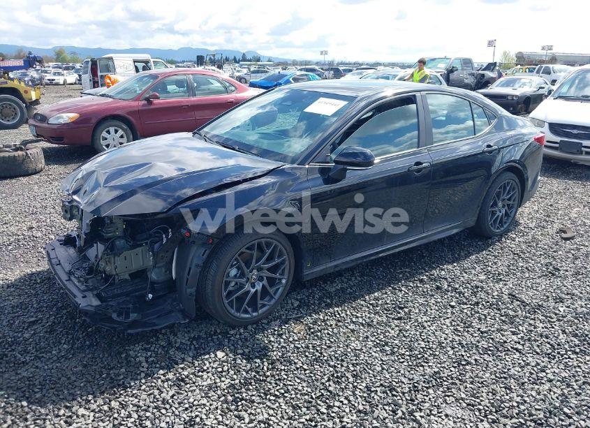 Photo 2 of 2025 Toyota Camry SE (VIN 4T1DBADK4SU011099)