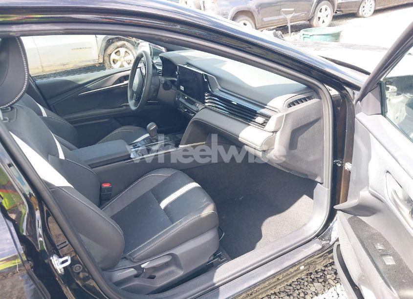 Photo 5 of 2025 Toyota Camry SE (VIN 4T1DBADK4SU011099)