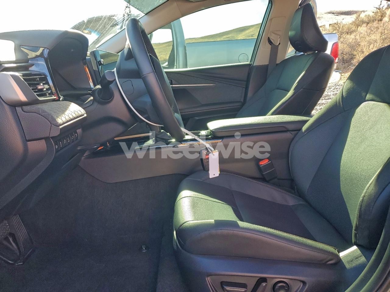 Photo 7 of 2025 TOYOTA CAMRY XSE (VIN 4T1DBADK4SU515992)