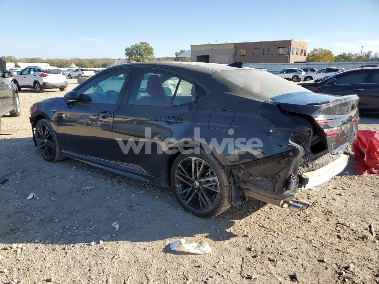 Photo 2 of 2025 TOYOTA CAMRY XSE (VIN 4T1DBADK5SU020071)