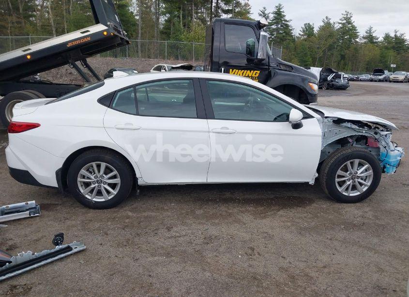 Photo 14 of 2025 Toyota Camry LE (VIN 4T1DBADK5SU522109)