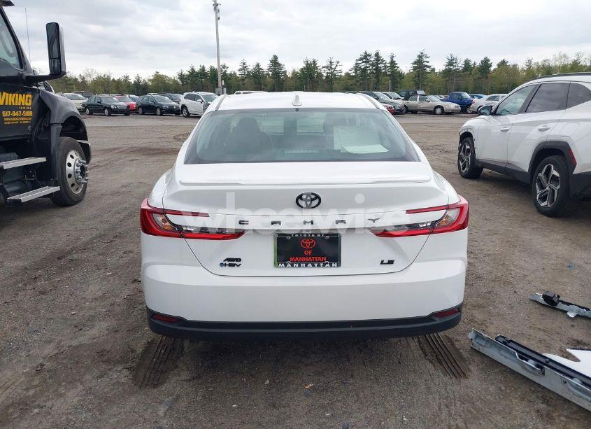 Photo 17 of 2025 Toyota Camry LE (VIN 4T1DBADK5SU522109)