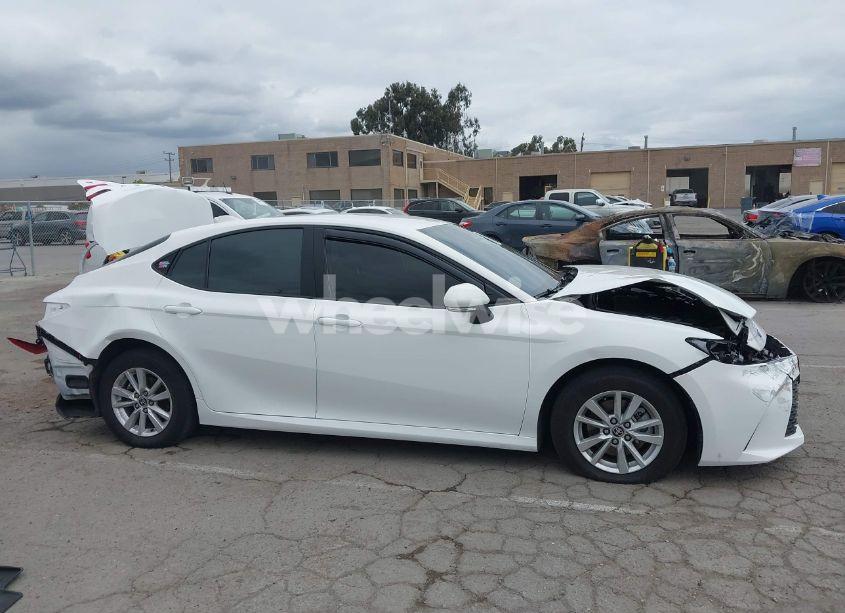 Photo 14 of 2025 Toyota Camry LE (VIN 4T1DBADK6SU002775)