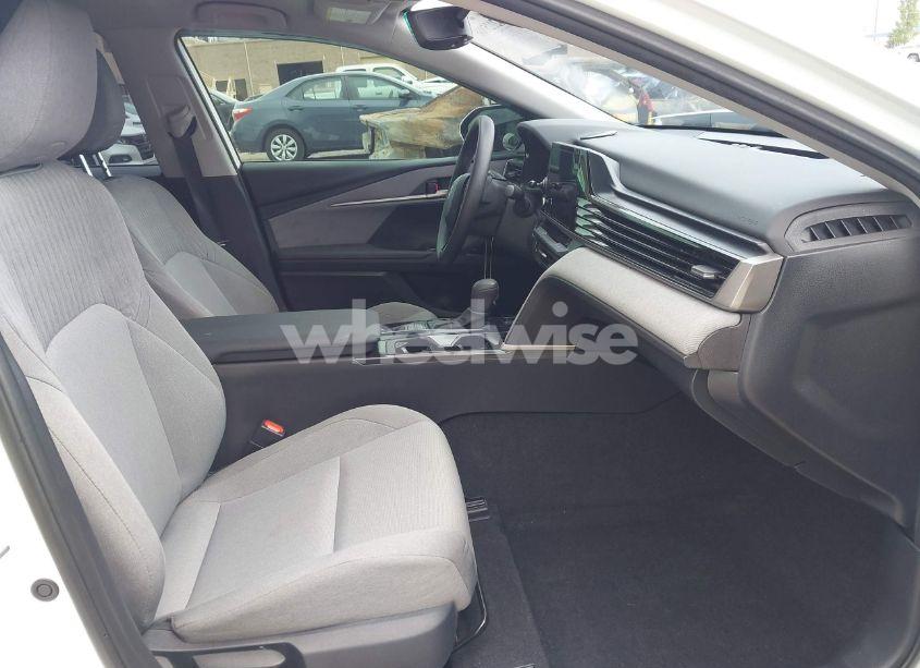 Photo 5 of 2025 Toyota Camry LE (VIN 4T1DBADK6SU002775)