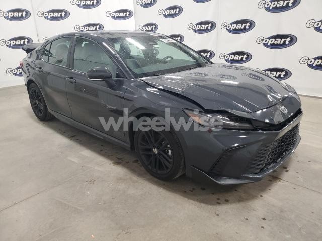 Photo 3 of 2025 TOYOTA CAMRY XSE (VIN 4T1DBADK6SU513886)