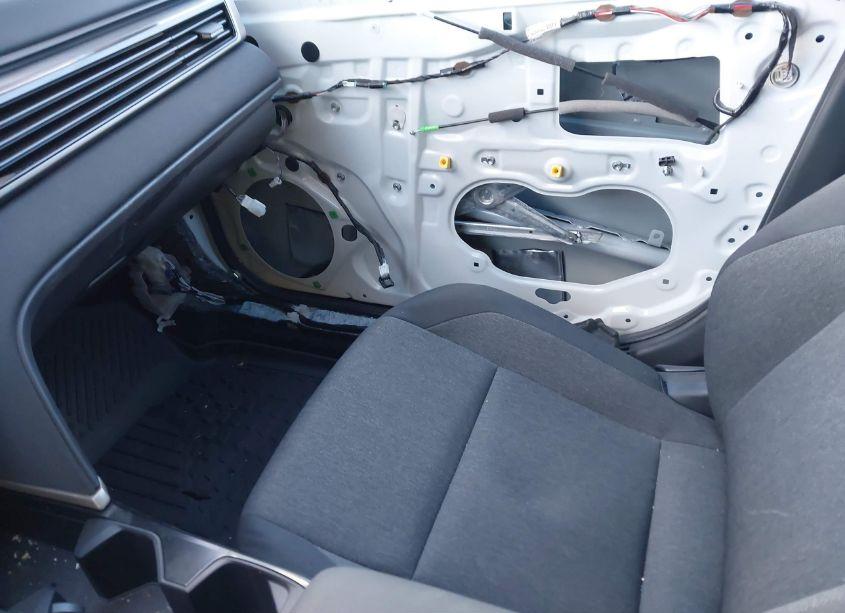 Photo 5 of 2025 Toyota Camry LE (VIN 4T1DBADK7SU502508)