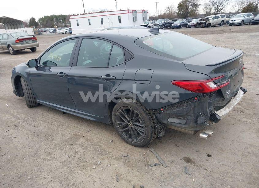 Photo 3 of 2025 Toyota Camry SE (VIN 4T1DBADK8SU001465)