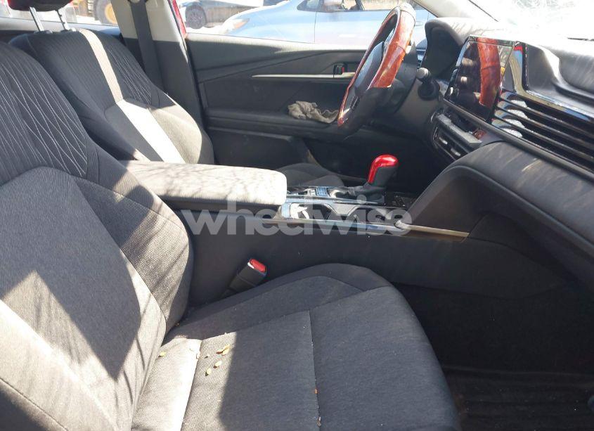 Photo 5 of 2025 Toyota Camry LE (VIN 4T1DBADK8SU004060)