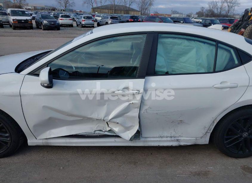 Photo 6 of 2025 Toyota Camry SE (VIN 4T1DBADK8SU008495)