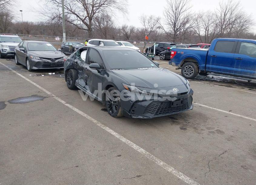 2025 Toyota Camry SE (VIN 4T1DBADK8SU009193) main photo