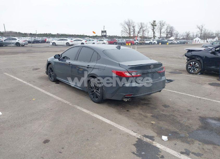 Photo 3 of 2025 Toyota Camry SE (VIN 4T1DBADK8SU009193)