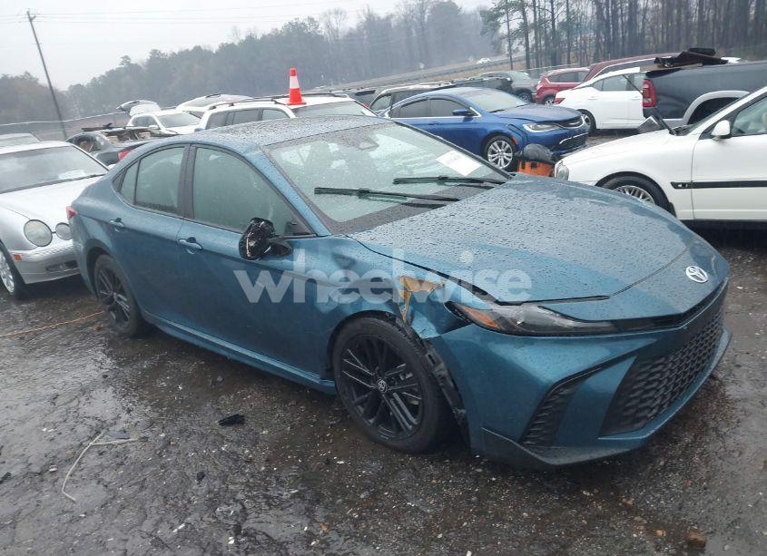 2025 Toyota Camry SE (VIN 4T1DBADK8SU503277) main photo