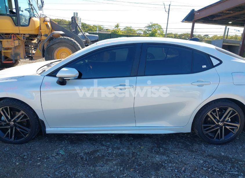 Photo 15 of 2025 Toyota Camry XSE (VIN 4T1DBADK9SU001054)