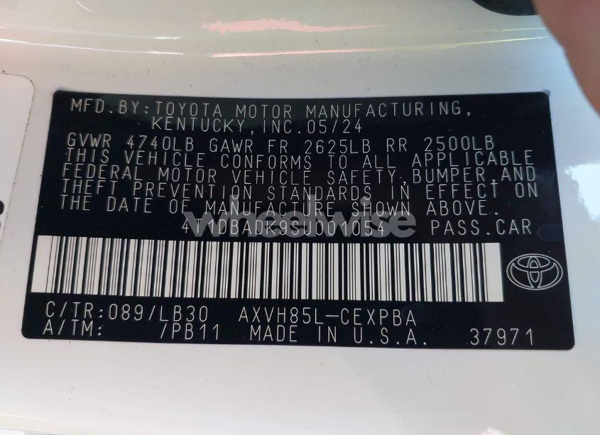 Photo 9 of 2025 Toyota Camry XSE (VIN 4T1DBADK9SU001054)