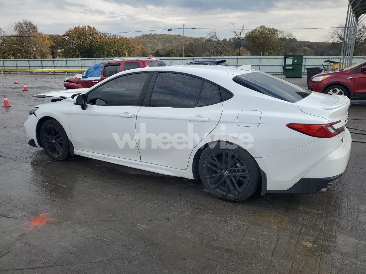 Photo 2 of 2025 TOYOTA CAMRY XSE (VIN 4T1DBADK9SU002706)