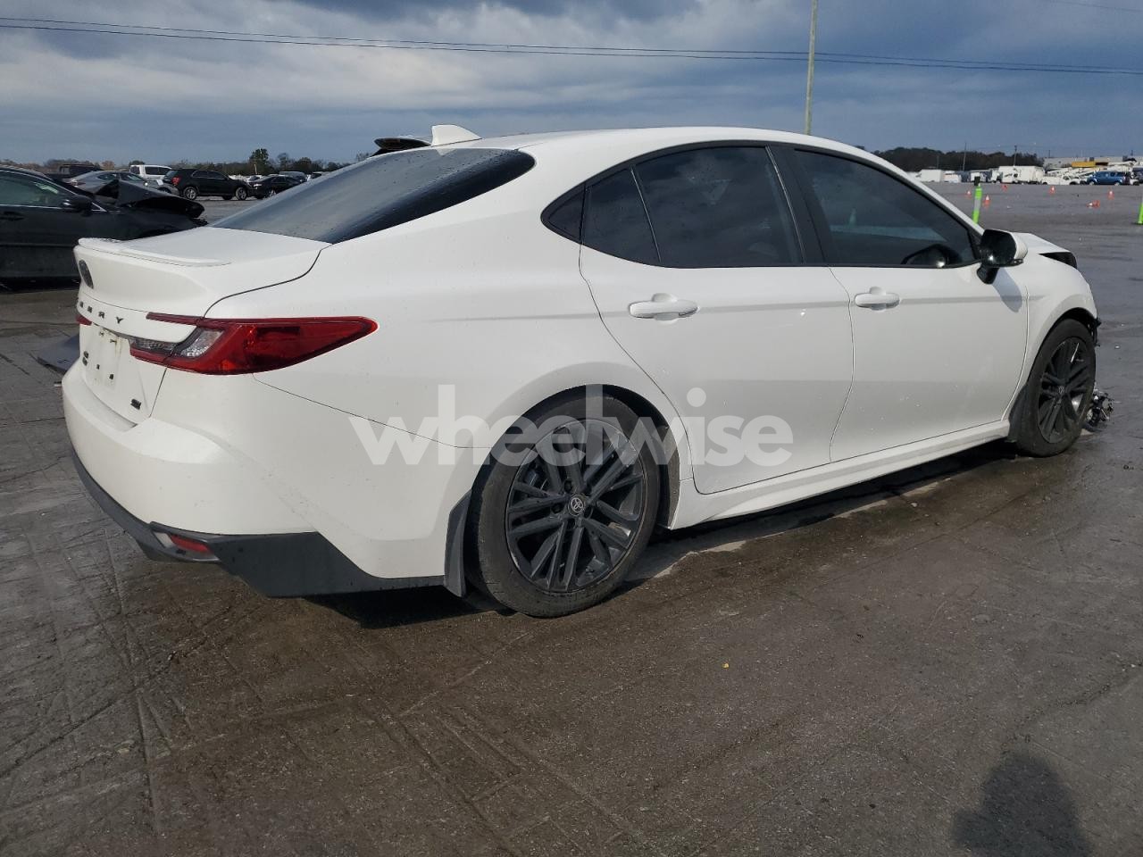 Photo 3 of 2025 TOYOTA CAMRY XSE (VIN 4T1DBADK9SU002706)