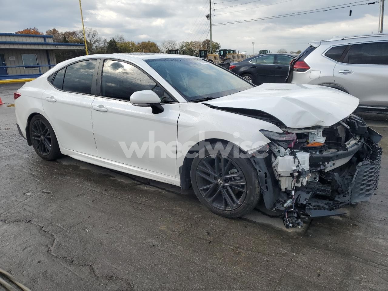 Photo 4 of 2025 TOYOTA CAMRY XSE (VIN 4T1DBADK9SU002706)