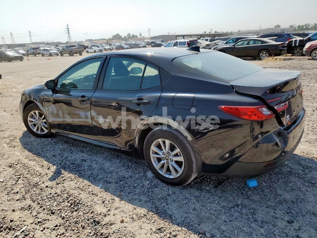 Photo 2 of 2025 TOYOTA CAMRY XSE (VIN 4T1DBADKXSU004707)