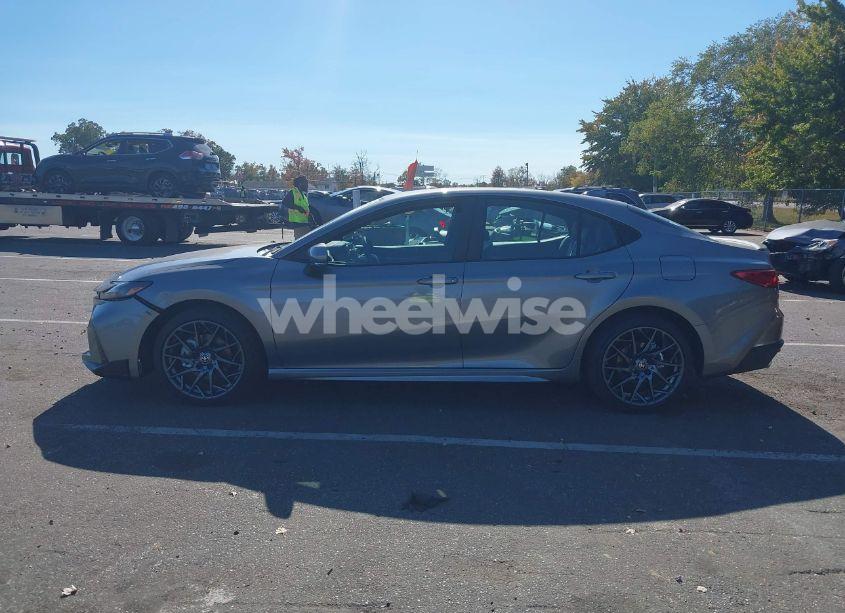 Photo 14 of 2025 Toyota Camry SE (VIN 4T1DBADKXSU504379)