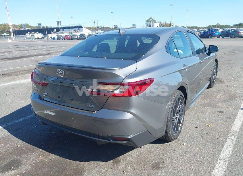 Photo 4 of 2025 Toyota Camry SE (VIN 4T1DBADKXSU504379)