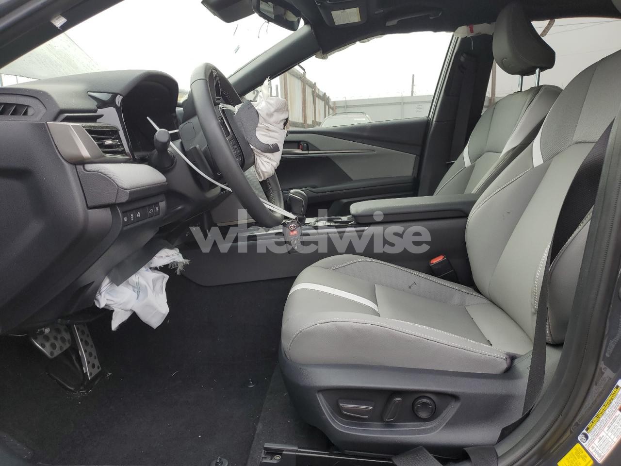 Photo 7 of 2025 TOYOTA CAMRY XSE (VIN 4T1DBADKXSU527838)