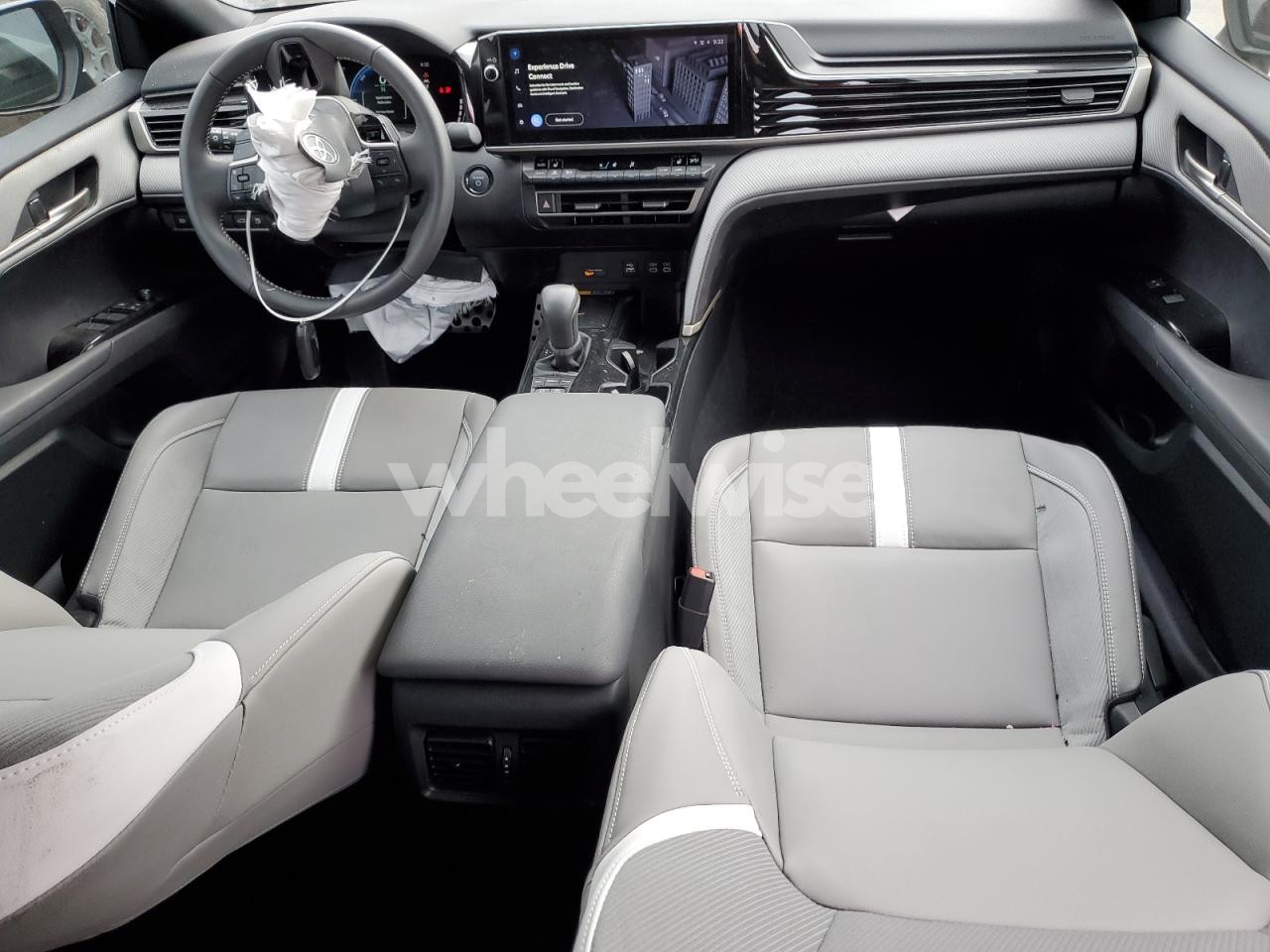 Photo 8 of 2025 TOYOTA CAMRY XSE (VIN 4T1DBADKXSU527838)