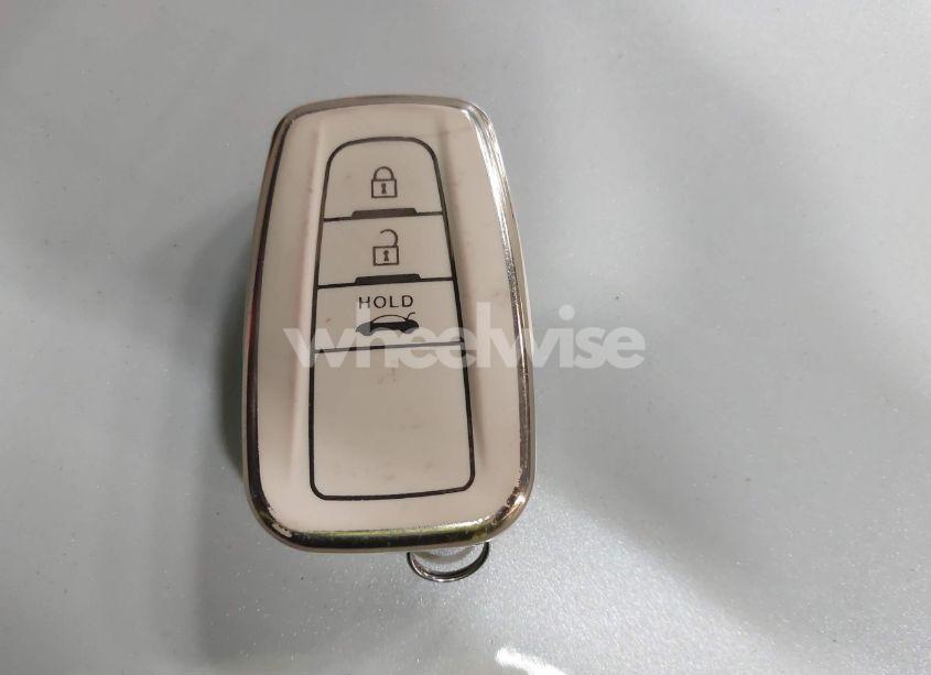 Photo 11 of 2022 Toyota Avalon LIMITED (VIN 4T1DZ1FBXNU076021)