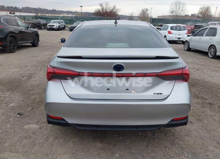 Photo 16 of 2022 Toyota Avalon XSE NIGHTSHADE HYBRID (VIN 4T1EA1AB2NU013126)