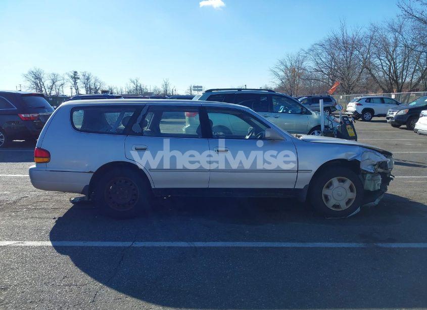 Photo 14 of 1996 Toyota Camry LE (VIN 4T1EF12K7TU117348)