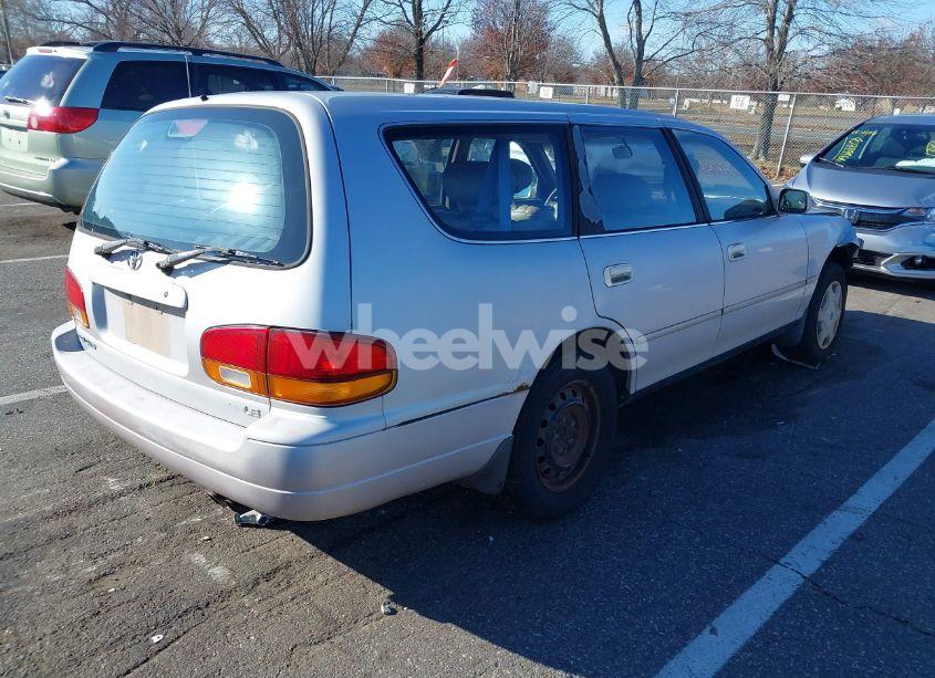 Photo 4 of 1996 Toyota Camry LE (VIN 4T1EF12K7TU117348)